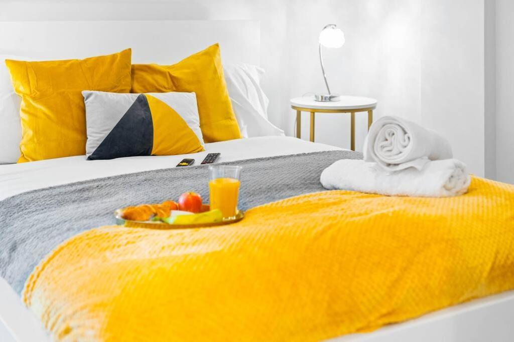 Stylish 2 Bedroom Apartment Close To Everything Бирмингам Екстериор снимка