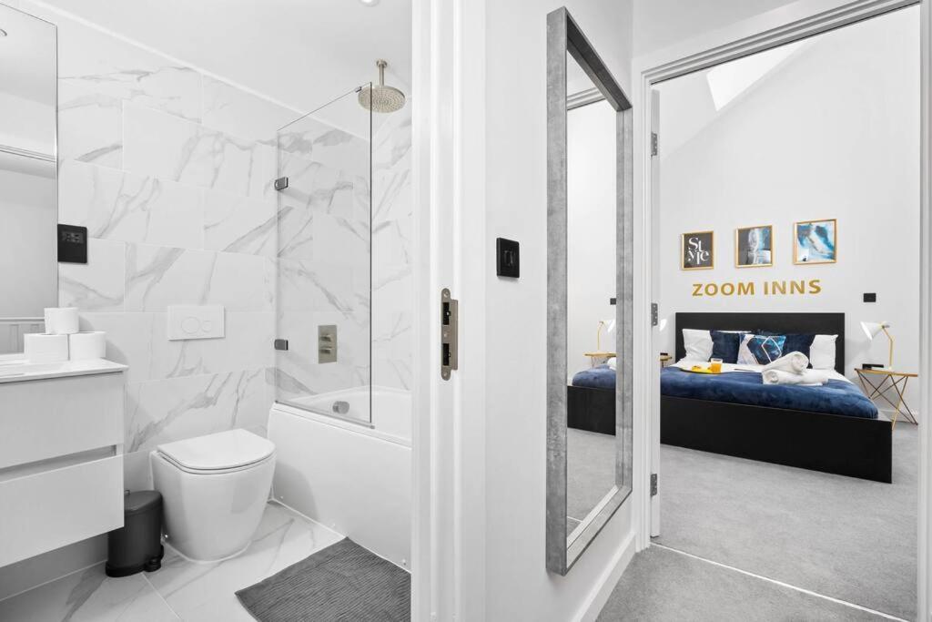 Stylish 2 Bedroom Apartment Close To Everything Бирмингам Екстериор снимка
